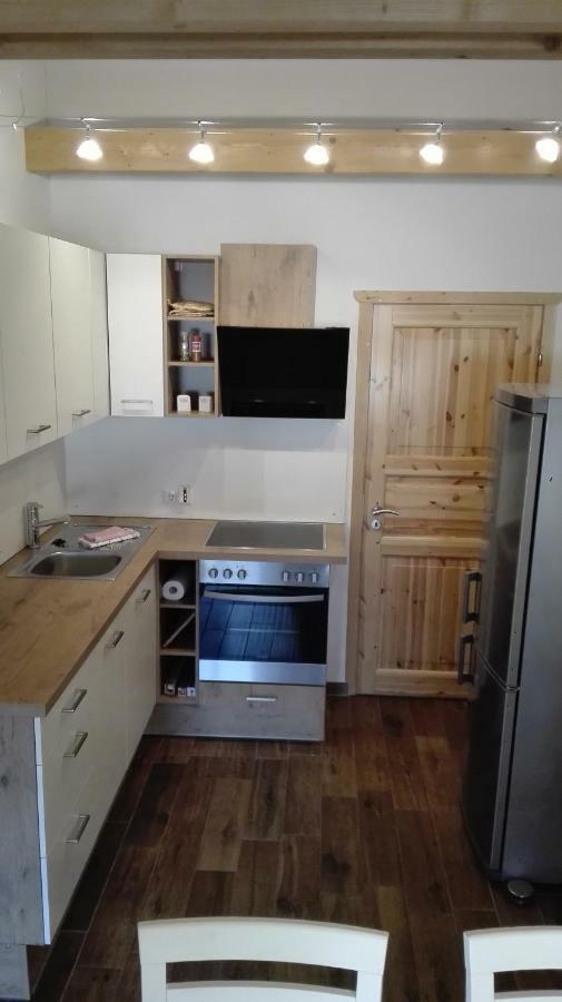 Blockhaus - Ferienwohnung Sunrise أوغسطبورغ المظهر الخارجي الصورة