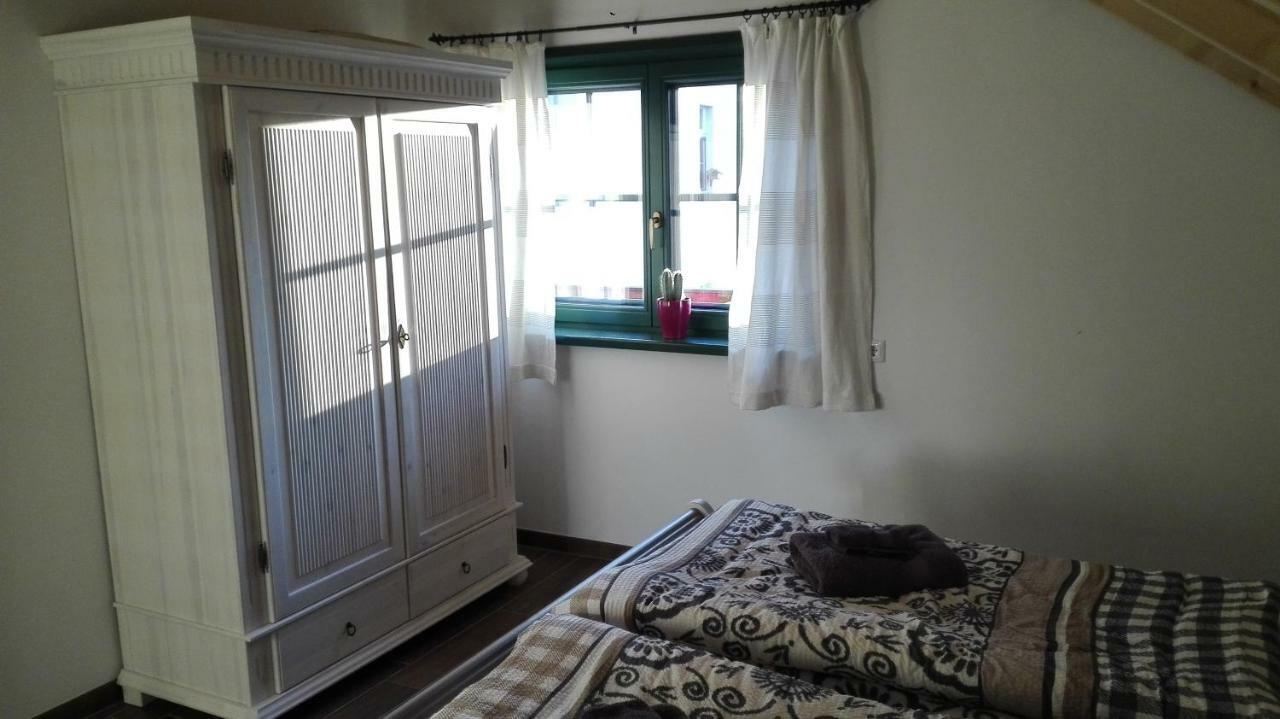 Blockhaus - Ferienwohnung Sunrise أوغسطبورغ المظهر الخارجي الصورة
